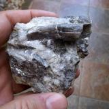 Andalucita<br />Cangas do Morrazo, Comarca do Morrazo, Pontevedra, Galicia / Galiza, España<br />Cristal de 4 cm<br /> (Autor: Cristalino)