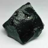 ObsidianaPico Viejo (Montaña Chahorra), Parque nacional del Teide, Tenerife, Santa Cruz de Tenerife Province, Canary Islands, Spain3 x 3 cm (Autor: FranHB)