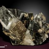 Ferberite, Quartz and SideriteMinas da Panasqueira, Aldeia de São Francisco de Assis, Covilhã, Castelo Branco, Cova da Beira, Centro, Portugal112 x 64 mm (Author: Manuel Mesa)