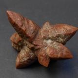 Calcita (variedad glendonita)<br />Río Olenitsa, Península Kola, Murmanskaja Oblast, Región Norte, Rusia<br />7,5 x 5 x 4 cm<br /> (Autor: Antonio Alcaide)