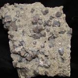 Galena, Chalcopyrite and DolomiteMina West Fork, West Fork, Distrito Viburnum Trend, Condado Reynolds, Missouri, USASpecimen is 17 cm x 12 cm x 5cm. Octahedral Galenas are up to 1.3 cm (Author: Bob Harman)