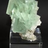 Fluorite<br />Dongshan Mine, Xianghualing Sn-polymetallic ore field, Linwu, Chenzhou Prefecture, Hunan Province, China<br />55mm x 40mm x 35mm<br /> (Author: Philippe Durand)