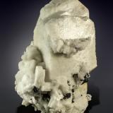 Microcline<br />Alchuri, Shigar District, Gilgit-Baltistan (Northern Areas), Pakistan<br />155 x 90 mm<br /> (Author: Manuel Mesa)