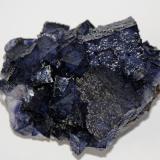 Fluorite<br />Gordonsville Mine, Carthage, Central Tennessee Ba-F-Pb-Zn District, Smith County, Tennessee, USA<br />90mm x 70mm x 45mm<br /> (Author: Philippe Durand)