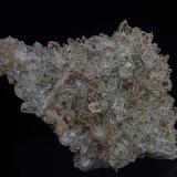 Quartz, Calcite, Hematite<br />Roncari Quarry, East Granby, Hartford County, Connecticut, USA<br />17.0 x 12.0 cm<br /> (Author: am mizunaka)