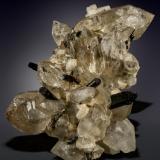Quartz and Schorl<br />Dassu, Braldu Valley, Shigar District, Gilgit-Baltistan (Northern Areas), Pakistan<br />127 x 100 mm<br /> (Author: Manuel Mesa)