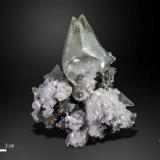 Calcite, Dolomite and Fluorite<br />Moscona Mine, El Llano, Solís, Corvera de Asturias, Comarca Avilés, Principality of Asturias (Asturias), Spain<br />107 x 83 mm<br /> (Author: Manuel Mesa)