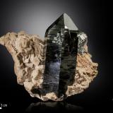 Quartz and Microcline<br />Wulian, Rizhao Prefecture, Shandong Province, China<br />118 X 98 mm<br /> (Author: Manuel Mesa)