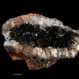Hematites (variedad especularita)<br />Mina La Incomparable, Villafranca de Córdoba, Comarca Alto Guadalquivir, Córdoba, Andalucía, España<br />4x4 cm<br /> (Autor: Ricardo Fimia)