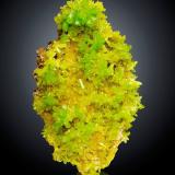 Pyromorphite<br />Daoping Mine, Gongcheng, Guilin Prefecture, Guangxi Zhuang Autonomous Region, China<br />10 cm<br /> (Author: Nunzio)