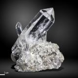 Quartz<br />Mount Ida, Montgomery County, Arkansas, USA<br />95 X 79 mm<br /> (Author: Manuel Mesa)