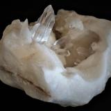 Gypsum<br />Alabaster quarries, Fuentes de Ebro, Delimitación Comarcal de Zaragoza, Zaragoza, Aragon, Spain<br />60mm x 60mm x 40mm<br /> (Author: Philippe Durand)