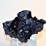 Azurite<br />Milpillas Mine, Cuitaca, Municipio Santa Cruz, Sonora, Mexico<br />60mm x 45mm x 30mm<br /> (Author: Philippe Durand)