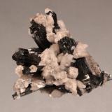 Manganite<br />Ilfeld, Nordhausen, Nordhausen District, Thuringia/Thüringen, Germany<br />55mm x 55mm x 35mm<br /> (Author: Don Lum)