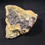 Chromite, Olivine<br />Day Book Chromite Prospect, Burnsville, Yancey County, North Carolina, USA<br />67 mm x 58 mm x 40 mm<br /> (Author: Robert Seitz)