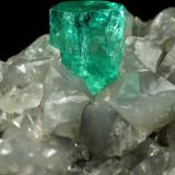 Beryl (variety emerald), Calcite, Dolomite<br />La Pita mining district, Municipio Maripí, Western Emerald Belt, Boyacá Department, Colombia<br />81x58x36mm, xls up to 6mm<br /> (Author: Fiebre Verde)