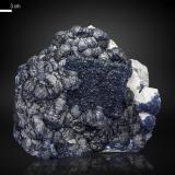 Fluorite<br />Huanggang Mines, Hexigten Banner (Kèshíkèténg Qí), Chifeng (Ulanhad), Inner Mongolia Autonomous Region, China<br />95 x 95 mm<br /> (Author: Manuel Mesa)