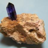 Quartz (variety amethyst)<br />Brandberg area, Erongo Region, Namibia<br />45mm x 38mm x 30mm<br /> (Author: Heimo Hellwig)