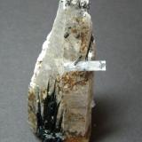 Quartz with Beryl (variety aquamarine) and Schorl<br />Erongo Mountain, Usakos, Erongo Region, Namibia<br />38mm x 102mm x 40mm<br /> (Author: Heimo Hellwig)