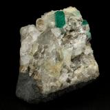 Beryl (variety emerald), Calcite, Quartz<br />Peñas Blancas Mine, Municipio San Pablo de Borbur, Western Emerald Belt, Boyacá Department, Colombia<br />47x34x48, xl=7mm<br /> (Author: Fiebre Verde)