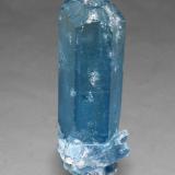 Beryl (variety aquamarine)<br />Quỳ Châu District, Nghệ An Province, Bắc Trung Bộ (North Central Coast) Region, Vietnam<br />55mm x 20mm x 16mm<br /> (Author: Don Lum)
