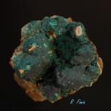 Malaquita<br />Grupo Minero La Tortilla, Linares, Comarca Sierra Morena, Jaén, Andalucía, España<br />3 x 3 cm<br /> (Autor: Ricardo Fimia)