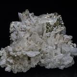 Quartz, Pyrite<br />Hezhou Prefecture, Guangxi Zhuang Autonomous Region, China<br />10.7 x 10.2 cm<br /> (Author: am mizunaka)