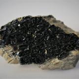Hematite<br />Alpe d'Huez, Isère, Auvergne-Rhône-Alpes, France<br />90mm x 55mm x 30mm<br /> (Author: Philippe Durand)