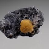 Valentinite<br />Xikuangshan Sb deposit, Lengshuijiang, Loudi Prefecture, Hunan Province, China<br />35mm x 28mm x 17mm<br /> (Author: Don Lum)