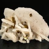 Calcite<br />Boldut Mine, Cavnic mining area, Cavnic, Maramures, Romania<br />4.5 x 5.0 x 7.0 cm,<br /> (Author: crosstimber)