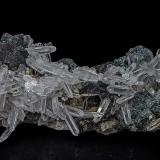 Quartz, Sphalerite, Tetrahedrite, Pyrite<br />Huaron mining district, Huayllay District, Pasco Province, Pasco Department, Peru<br />24.5 x 6.5 cm<br /> (Author: am mizunaka)