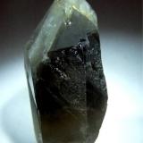 Cuarzo (variedad ahumado)<br />Pedrera Mas Sever, Massabè (Mas Ceber), Sils, Comarca La Selva, Gerona / Girona, Cataluña / Catalunya, España<br />55x25 mm<br /> (Autor: Jesus Franquesa Baucells)