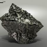 Cassiterite<br />Pingwu Mine, Huya township, Mount Xuebaoding, Pingwu, Mianyang Prefecture, Sichuan Province, China<br />102 X 77 mm<br /> (Author: Manuel Mesa)