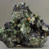 Moscovita (variedad fuchsita)<br />Pollone, Provincia Biella, Piamonte (Piemonte), Italia<br />50x64x17 mm<br /> (Autor: Juan Espino)