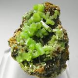 Pyromorphite<br />Ramsbeck, Bestwig, Distrito Hochsauerland, Arnsberg, North Rhine-Westphalia/Nordrhein-Westfalen, Germany<br />Specimen size: 3.6 × 3.2 × 3.2 cm<br /> (Author: Jordi Fabre)