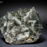 Fluorite<br />Huanggang Mines, Hexigten Banner (Kèshíkèténg Qí), Chifeng (Ulanhad), Inner Mongolia Autonomous Region, China<br />139 x 98 mm<br /> (Author: Manuel Mesa)