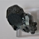 Hematite<br />N'Chwaning II Mine, N'Chwaning mining area, Kuruman, Kalahari manganese field (KMF), Northern Cape Province, South Africa<br />35mm x 45mm x 25mm<br /> (Author: Philippe Durand)