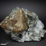 Scheelite<br />Pingwu Mine, Huya township, Mount Xuebaoding, Pingwu, Mianyang Prefecture, Sichuan Province, China<br />95 x 78 mm<br /> (Author: Manuel Mesa)