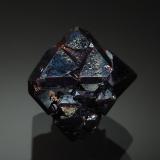 Cuprite<br />Poteryaevskoe Mine, Rubtsovsky District, Altai Krai, Russia<br />1.9 x 2.1 cm<br /> (Author: crosstimber)
