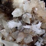 Strontianite, Calcite<br />Minerva I Mine, Ozark-Mahoning group, Cave-in-Rock Sub-District, Hardin County, Illinois, USA<br />125mm x 100mm x 75mm<br /> (Author: Don Lum)