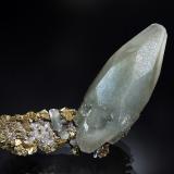 Calcite<br />Sweetwater Mine, Ellington, Viburnum Trend District, Reynolds County, Missouri, USA<br />3.0 x 7.0 x 7.5 cm.<br /> (Author: crosstimber)