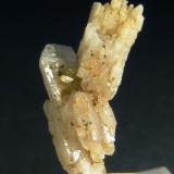 AlbitaOficarsa Quarry, De las Culebras Hill, Carchelejo, Cárcheles, Comarca Sierra Mágina, Jaén, Andalusia, Spain10 x 5 mm. (Autor: Felipe Abolafia)