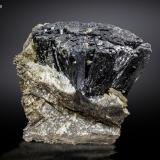 Ilvaite with Quartz<br />Huanggang Mines, Hexigten Banner (Kèshíkèténg Qí), Chifeng (Ulanhad), Inner Mongolia Autonomous Region, China<br />148 x 132 mm<br /> (Author: Manuel Mesa)