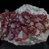 Quartz, Nickelaustinite<br />Bou Azzer mining district, Drâa-Tafilalet Region, Morocco<br />7.2 x 5.4 cm<br /> (Author: am mizunaka)