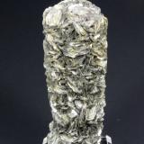 Muscovite after TourmalineMina Sapo, Ferruginha, Conselheiro Pena, Vale do Rio Doce, Minas Gerais, Brasil82 mm x 37 mm x 35 mm (Author: Don Lum)