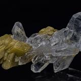 Quartz, Siderite<br />Iouriren Mine (AGM Mine), Akka, Tafraout, Tiznit Province, Souss-Massa Region, Morocco<br />6.4 x 3.2 cm<br /> (Author: am mizunaka)