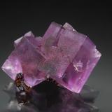 Fluorite<br />Annabel Lee Mine, Harris Creek Sub-District, Hardin County, Illinois, USA<br />1.8 x 2.1 cm<br /> (Author: crosstimber)