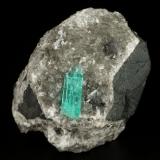 Beryl (variety emerald), Calcite, Dolomite, Pyrite<br />Chivor mining district, Municipio Chivor, Eastern Emerald Belt, Boyacá Department, Colombia<br />32x41x31mm, xl=15mm<br /> (Author: Fiebre Verde)