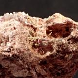 Gold (variety electrum), Erythrite, Quartz<br />Bou Azzer mining district, Drâa-Tafilalet Region, Morocco<br />77 mm x 43 mm x 27 mm<br /> (Author: Don Lum)