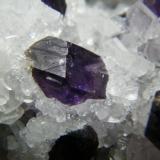 Quartz (variety amethyst) and CalciteZona Brandberg, Región Erongo, Namibia148mm x 117mm x 80mm (Author: Heimo Hellwig)